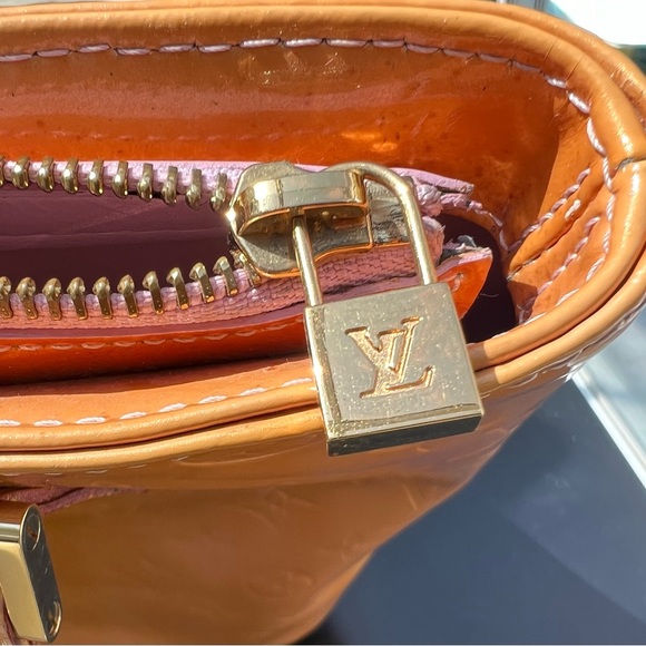 Louis Vuitton Vernis Houston handbag Peach 🍑 - Picture 14 of 14